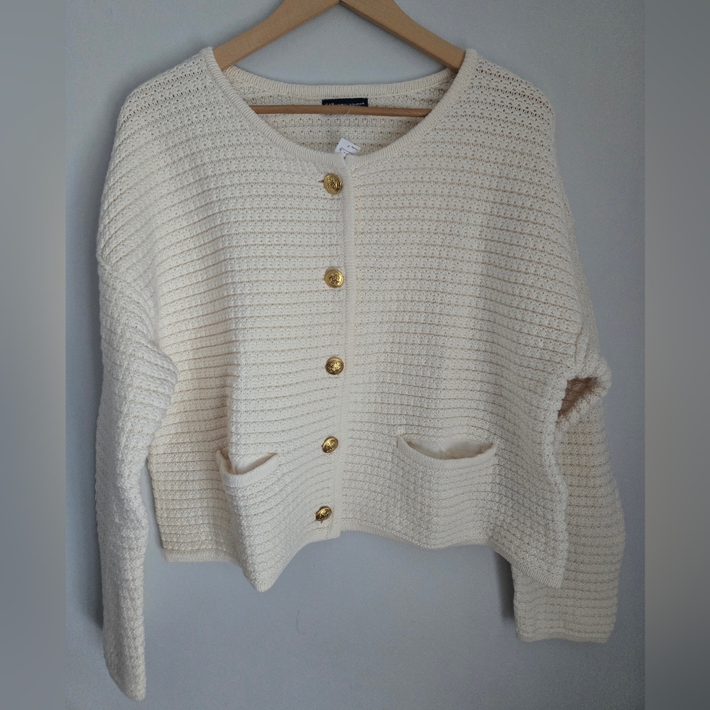 New GAP Cream Cotton Knit Cardigan with Gold Buttons